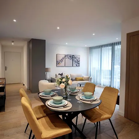 Le Standing - De Standing Proche Du Port 昂蒂布